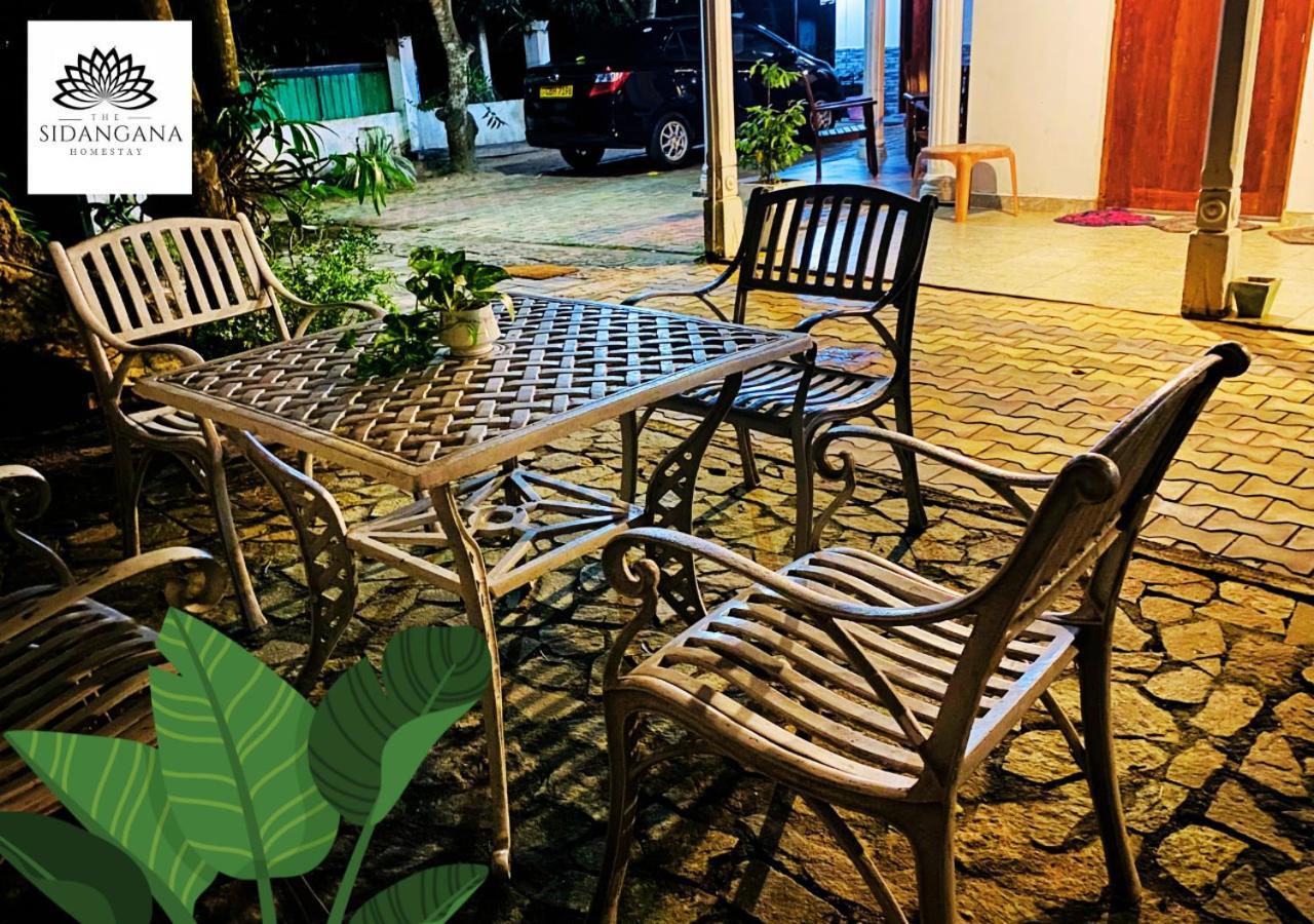 Sidhangana Home Stay Anuradhapura Esterno foto