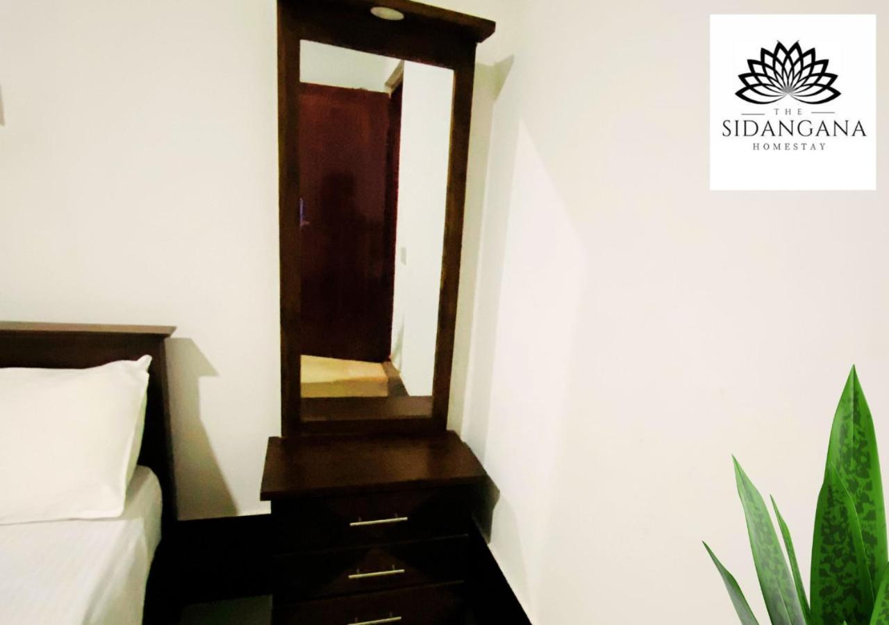 Sidhangana Home Stay Anuradhapura Esterno foto