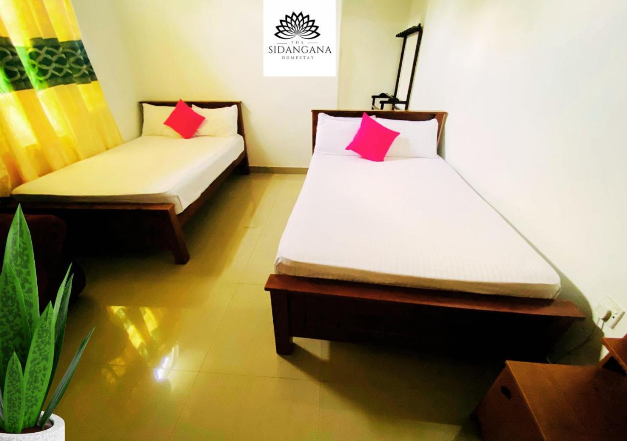 Sidhangana Home Stay Anuradhapura Esterno foto